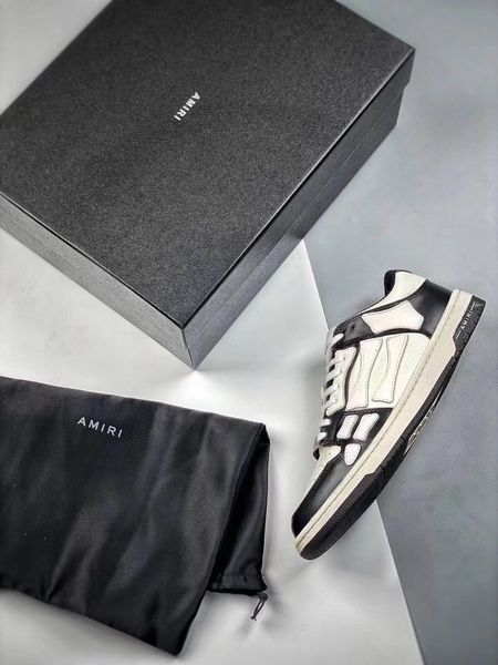 21ss skel low black white men women running shoes outdoor with original box fast delivery
21ss skel low black white men women running shoes outdoor with original box fast delivery