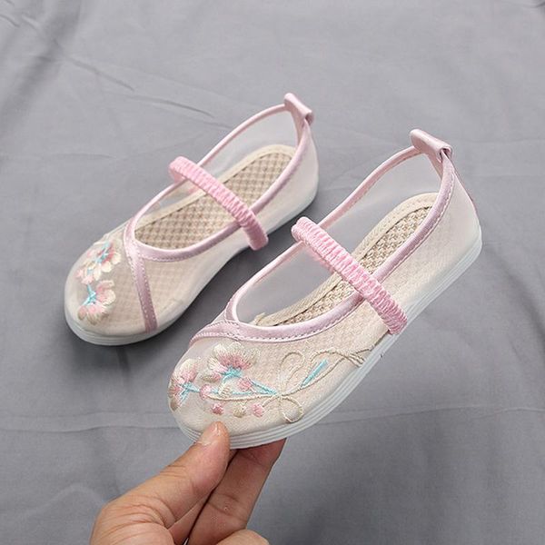 sandals spring girls shoes chinese style embroidery children sandal baby toddler summer shoe flower flats kids party, Black;red
sandals spring girls shoes chinese style embroidery children sandal baby toddler summer shoe flower flats kids party, Black;red
