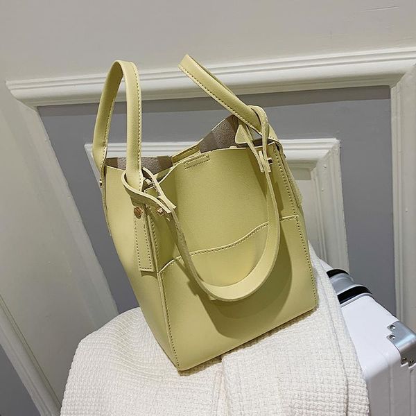 evening bags solid color large tote bucket bag 2021 high-quality pu leather women's designer handbag shoulder messenger
evening bags solid color large tote bucket bag 2021 high-quality pu leather women's designer handbag shoulder messenger