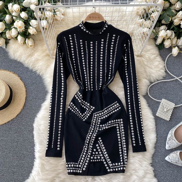 autumn black bodycon dress with diamonds vintage stand collar long sleeve high waist bling bling mini vestidos 2021 fashion, Black;gray
autumn black bodycon dress with diamonds vintage stand collar long sleeve high waist bling bling mini vestidos 2021 fashion, Black;gray