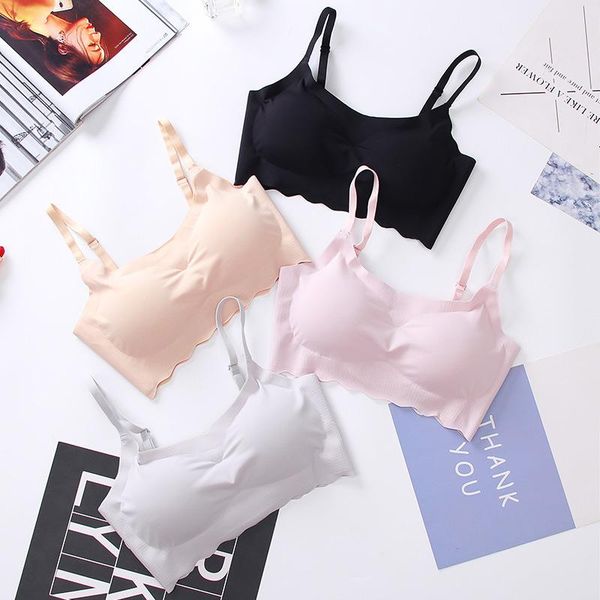 bras ice silk suspender bra no steel ring yoga sports vest traceless sleep underwear, Red;black
bras ice silk suspender bra no steel ring yoga sports vest traceless sleep underwear, Red;black