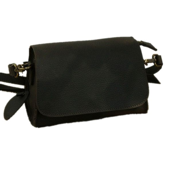 genuine cowhide vintage shoulder bag first layer soft leather crossbody bags designer fanny pack for women lady purse handbag black coffee s
genuine cowhide vintage shoulder bag first layer soft leather crossbody bags designer fanny pack for women lady purse handbag black coffee s