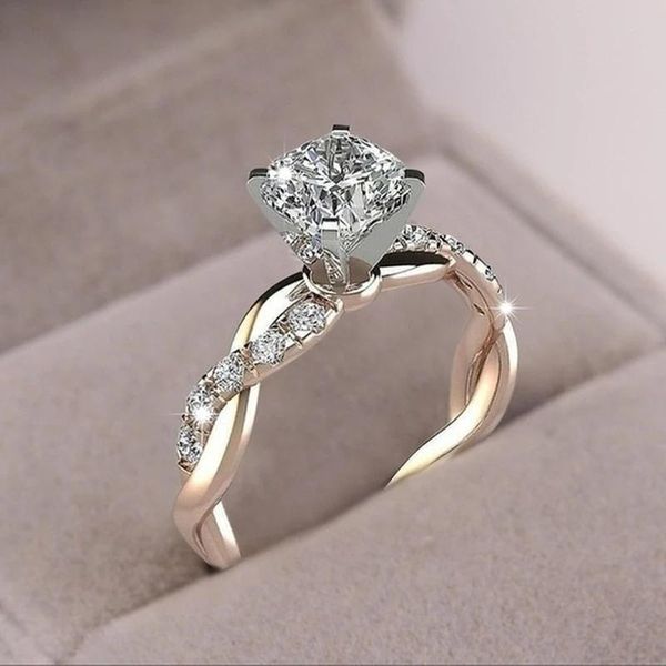 fashion women rings twisted shape cubic simple crystal bride wedding band engagement valentine day gift, Slivery;golden
fashion women rings twisted shape cubic simple crystal bride wedding band engagement valentine day gift, Slivery;golden