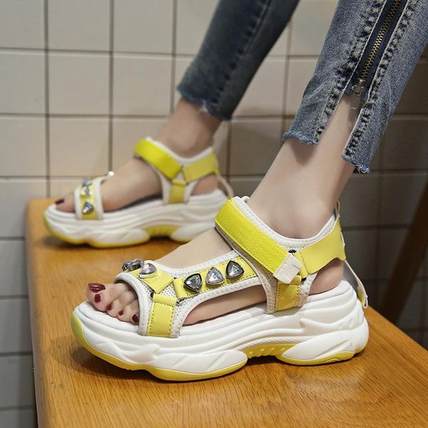 dress shoes luxury designers women platform sandals fashion yellow leather 5cm high wedge woman summer casual chunky sandal 2021, Black
dress shoes luxury designers women platform sandals fashion yellow leather 5cm high wedge woman summer casual chunky sandal 2021, Black