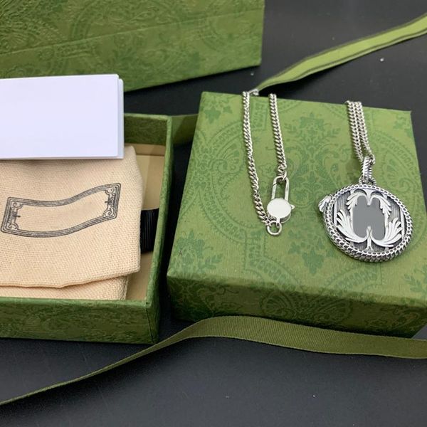 chains light jewelry s925 sterling silver retro snake-shaped men's necklace birthday party ladies couple diy gift
chains light jewelry s925 sterling silver retro snake-shaped men's necklace birthday party ladies couple diy gift