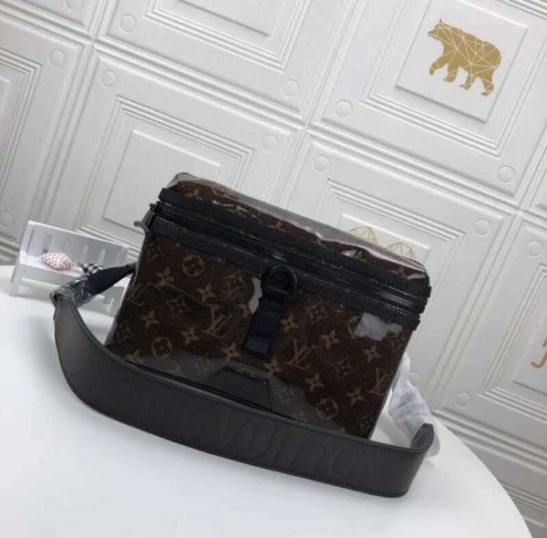 cross brand designer handles luxury m43889 bags messenger small shoulder messenger bag body female bag fashion totes handbags iconic bag
cross brand designer handles luxury m43889 bags messenger small shoulder messenger bag body female bag fashion totes handbags iconic bag