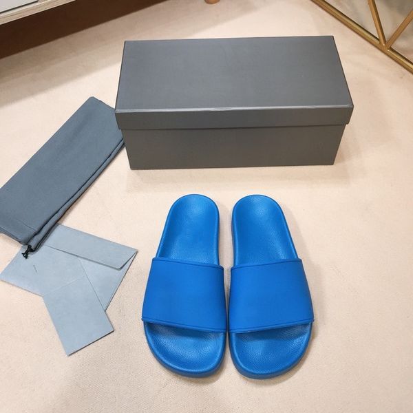 women sandals fashion shoes classic slide summer fashion wide flat slippery sandals slipper flip flop, Black
women sandals fashion shoes classic slide summer fashion wide flat slippery sandals slipper flip flop, Black