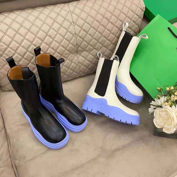 designer boots ankle boot martin chaelsea booties brown cowhide lining green box packaging thick bottom height 5.5 cm blue luxury shoes, Black
designer boots ankle boot martin chaelsea booties brown cowhide lining green box packaging thick bottom height 5.5 cm blue luxury shoes, Black