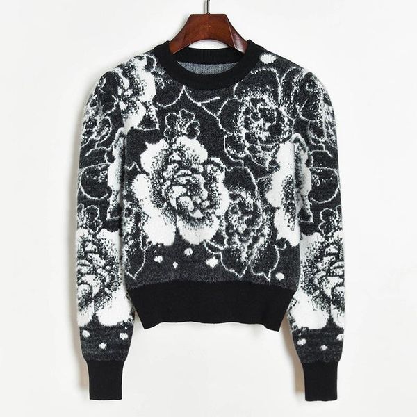 winter imitation mink veet black and white contrast jacquard sleeve short knit sweater pullover women knitted long women's sweaters, White;black
winter imitation mink veet black and white contrast jacquard sleeve short knit sweater pullover women knitted long women's sweaters, White;black