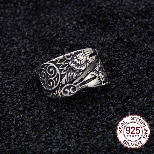 delicate ring 925 sterling silver viking odin raven hugin and munin adjustable with wood box as gift
delicate ring 925 sterling silver viking odin raven hugin and munin adjustable with wood box as gift