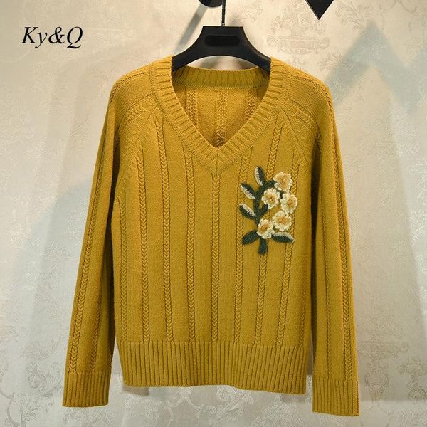 women's sweaters 2021 autumn winter v-neck flower sweater gentle temperament pullover women long sleeve soft knitted top, White;black
women's sweaters 2021 autumn winter v-neck flower sweater gentle temperament pullover women long sleeve soft knitted top, White;black