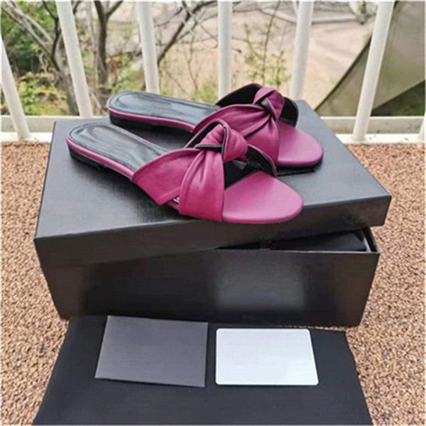 2021 flat-bottomed slippers ladies luxury quality sandals shoes classic spring ands summer series both fashionable versatile and attractive, Black
2021 flat-bottomed slippers ladies luxury quality sandals shoes classic spring ands summer series both fashionable versatile and attractive, Black