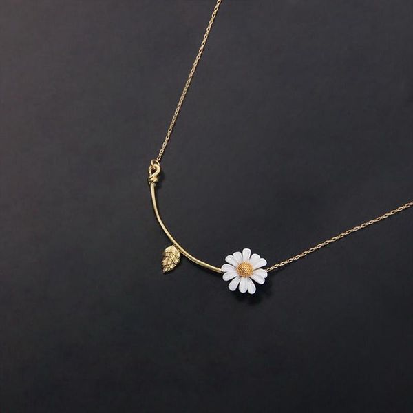 pendant necklaces korean fashion white daisy flower necklace gold color clavicle chain cute girls women party wedding choker jewelry gifts, Silver
pendant necklaces korean fashion white daisy flower necklace gold color clavicle chain cute girls women party wedding choker jewelry gifts, Silver