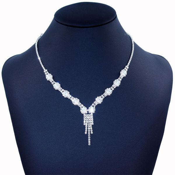 chokers 2021 trend zircon long tassel pendant clavicle chain necklace fashion rhinestone tennis choker female bijoux, Golden;silver
chokers 2021 trend zircon long tassel pendant clavicle chain necklace fashion rhinestone tennis choker female bijoux, Golden;silver