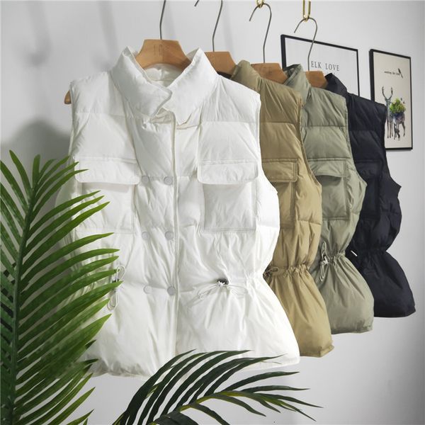 autumn and winter 2021 large short stand collar light thin down vt women's coat, Black;white
autumn and winter 2021 large short stand collar light thin down vt women's coat, Black;white
