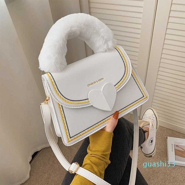 handbag luxurys designer tote bag branded crossbody messenger hand design woman quality texture fashion shoulder fluff
handbag luxurys designer tote bag branded crossbody messenger hand design woman quality texture fashion shoulder fluff