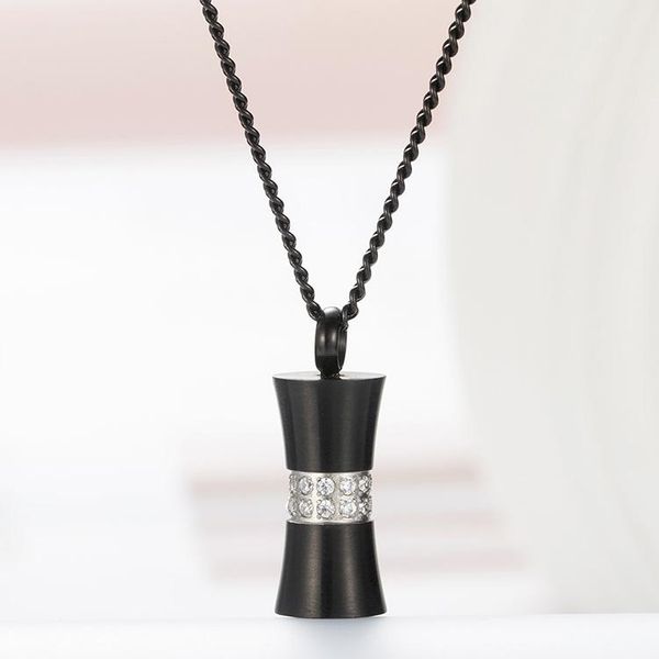 pendant necklaces titanium steel simple arc oil bottle, matte black wire, gold rose, water bottle pendant., Silver
pendant necklaces titanium steel simple arc oil bottle, matte black wire, gold rose, water bottle pendant., Silver