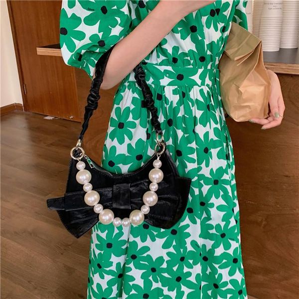 totes pearl chain bowknot women's shoulder underarm bag female fashion designer purse handbag pleated crossbody with short handles
totes pearl chain bowknot women's shoulder underarm bag female fashion designer purse handbag pleated crossbody with short handles