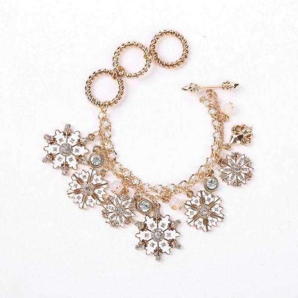 link, chain 2021 beautiful snowflake pendant bracelet exquisite pattern pretty decor ornaments all-match elegant decoration accessories, Black
link, chain 2021 beautiful snowflake pendant bracelet exquisite pattern pretty decor ornaments all-match elegant decoration accessories, Black