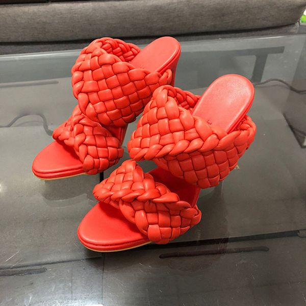 designer women slippers leather flat slides non-slip wear-resistant sandal lady high heels size 9.5cm 35-42 red, Black
designer women slippers leather flat slides non-slip wear-resistant sandal lady high heels size 9.5cm 35-42 red, Black