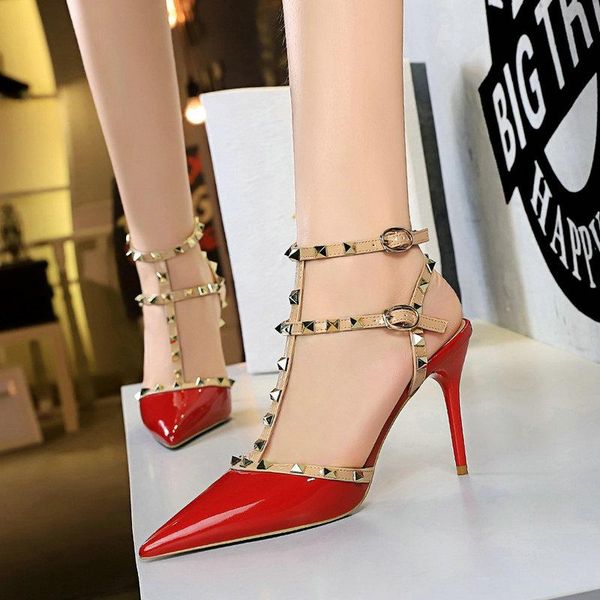 dress shoes 2021 summer women's pumps ankle strap for heels patent leather sandals ladies rivets thin heel hollow out stilettos, Black
dress shoes 2021 summer women's pumps ankle strap for heels patent leather sandals ladies rivets thin heel hollow out stilettos, Black