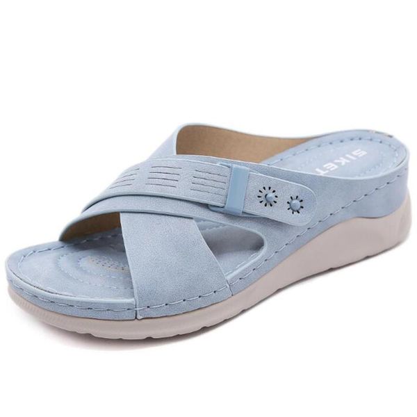 slippers summer soft-soled beach women's lightweight and comfortable mid-heel wedges non-slip open-toe sandals cx61, Black
slippers summer soft-soled beach women's lightweight and comfortable mid-heel wedges non-slip open-toe sandals cx61, Black