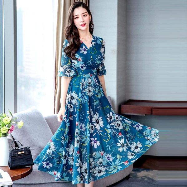 casual dresses fashion floral print maxi dress women v-neck blue flower printed long sleeve short loose korean style slim a-line, Black;gray
casual dresses fashion floral print maxi dress women v-neck blue flower printed long sleeve short loose korean style slim a-line, Black;gray