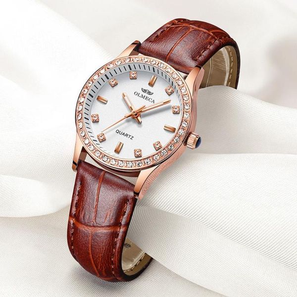 wristwatches 2021 luxury fashion women watches lady watch leather masonry dress quartz wrist gift present, Slivery;brown
wristwatches 2021 luxury fashion women watches lady watch leather masonry dress quartz wrist gift present, Slivery;brown