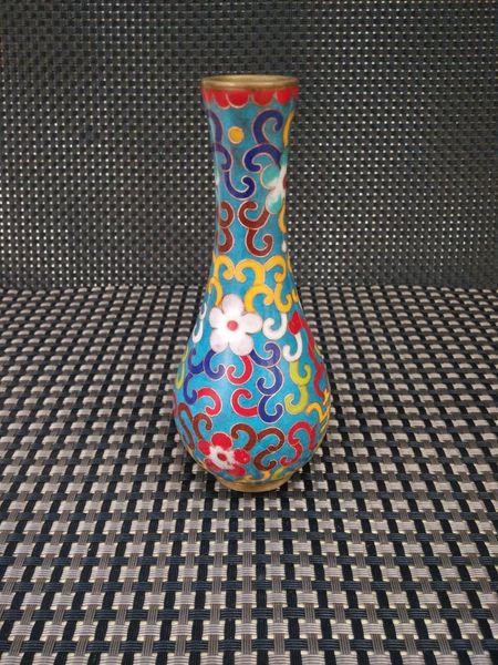vases antique collection cloisonne vase decoration, home decoration crafts ornaments
vases antique collection cloisonne vase decoration, home decoration crafts ornaments
