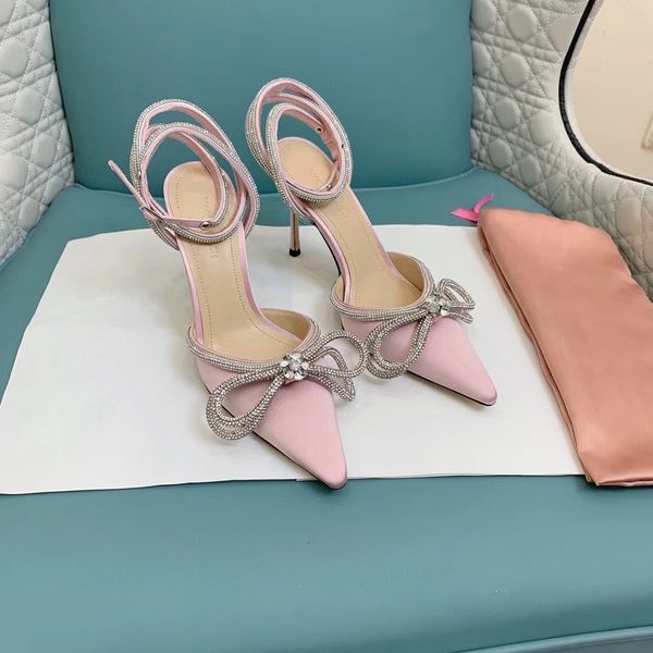 amina muaddi high heels sandals women dress shoes designers 2021 versatile spring and autumn original with heel french stylist heeles withs, Black
amina muaddi high heels sandals women dress shoes designers 2021 versatile spring and autumn original with heel french stylist heeles withs, Black