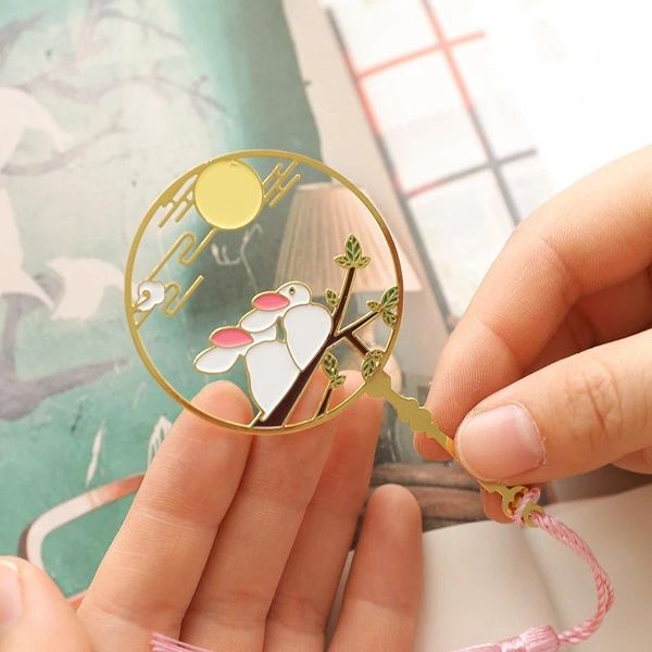 bookmark forbidden city decorations culture tassel creative metal hollow classical chinese style stationery art gift
bookmark forbidden city decorations culture tassel creative metal hollow classical chinese style stationery art gift