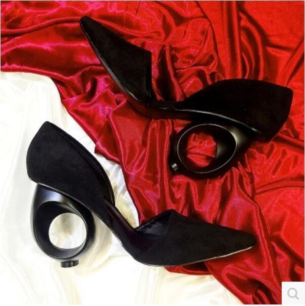 ch.kwok celebrity runway prom shoes woman black suede pointed toe stilettos fretwork strange heel pumps women designer shoe dress
ch.kwok celebrity runway prom shoes woman black suede pointed toe stilettos fretwork strange heel pumps women designer shoe dress