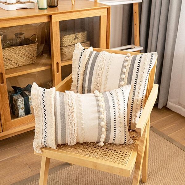 pillow case moroccan tufted embroidery lumbar bohemian tassel pom poms geometric striped decorative cushion cover
pillow case moroccan tufted embroidery lumbar bohemian tassel pom poms geometric striped decorative cushion cover