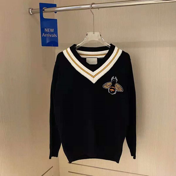2021g early spring sweater little bee new pullover cardigan for men and women, White;black
2021g early spring sweater little bee new pullover cardigan for men and women, White;black