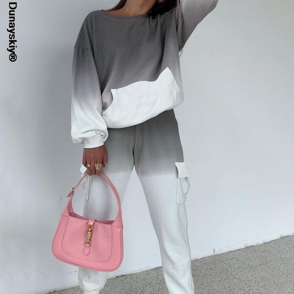 women's two piece pants 2021 autumn high-quality loose contrast color sports 2 two-piece set o-neck pullover sweater + casual, White
women's two piece pants 2021 autumn high-quality loose contrast color sports 2 two-piece set o-neck pullover sweater + casual, White