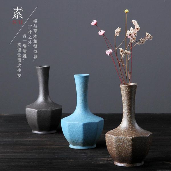 vases small vase made of coarse pottery from kiln personalized ceramic flower arrangement home decoration path
vases small vase made of coarse pottery from kiln personalized ceramic flower arrangement home decoration path