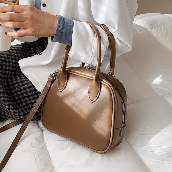 evening bags women's designer solid lock shoulder retro square handbag bag pu leather simple trend messenger bolsos sac
evening bags women's designer solid lock shoulder retro square handbag bag pu leather simple trend messenger bolsos sac