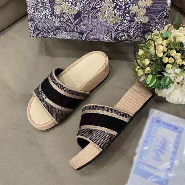 men women slipper laser summer sandals beach slides leisure slippers ladies sandali bathroom da donna shoes classic brown print flower 4-6, Black
men women slipper laser summer sandals beach slides leisure slippers ladies sandali bathroom da donna shoes classic brown print flower 4-6, Black