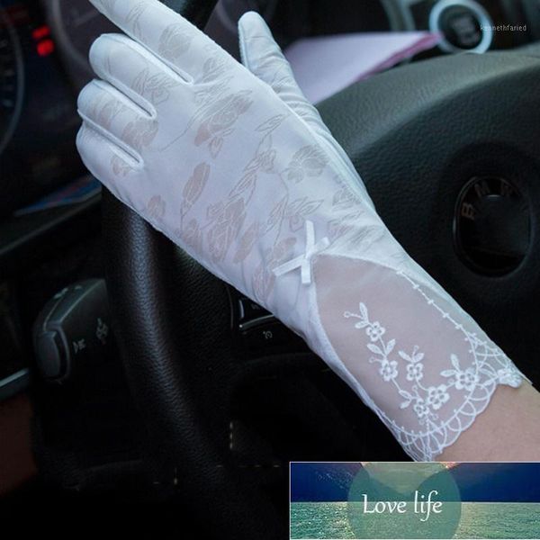 five fingers gloves lady sun protection summer thin section driving non-slip uv lace gloves1, Blue;gray
five fingers gloves lady sun protection summer thin section driving non-slip uv lace gloves1, Blue;gray