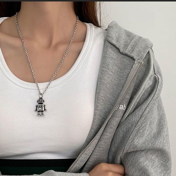 chains fashion old school mini hip-hop robot pendant necklace silver color bijoux collier elegant women jewelry gifts drop
chains fashion old school mini hip-hop robot pendant necklace silver color bijoux collier elegant women jewelry gifts drop