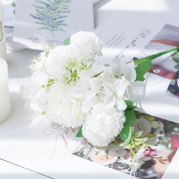 decorative flowers & wreaths hydrangea carnation chrysanthemum ball wedding simulation bouquet artificial handmade silk flower arrangement n
decorative flowers & wreaths hydrangea carnation chrysanthemum ball wedding simulation bouquet artificial handmade silk flower arrangement n