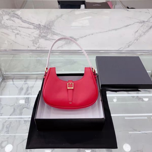 luxury designers handbags shoulder bags fashion bags highquality leather vintage women'sbag designerbag shoppingbag is very beautiful n
luxury designers handbags shoulder bags fashion bags highquality leather vintage women'sbag designerbag shoppingbag is very beautiful n