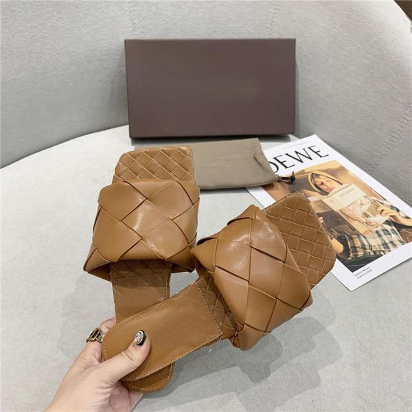 lido lambskin women slippers designers open-toe woven flat sandals intreccio leather slides summer fashion shoes with and dust bag, Black
lido lambskin women slippers designers open-toe woven flat sandals intreccio leather slides summer fashion shoes with and dust bag, Black