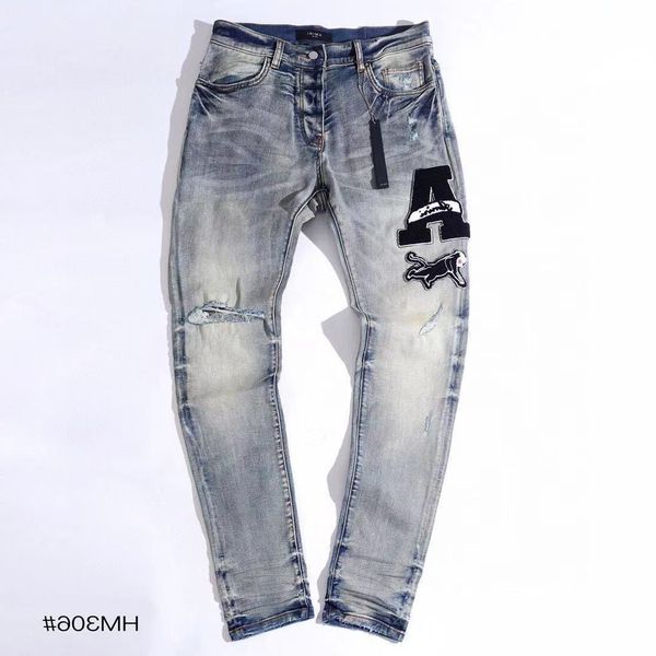 am style blue towel embroidered a letter tiger bleached used knife cut hole cotton stretch slim fit jeans
am style blue towel embroidered a letter tiger bleached used knife cut hole cotton stretch slim fit jeans