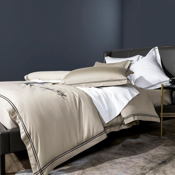 bedding sets high-end 60 cotton el style four-piece quilt cover, light luxury, big-name white bed linen, household
bedding sets high-end 60 cotton el style four-piece quilt cover, light luxury, big-name white bed linen, household