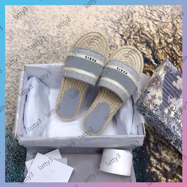 womens low heel flat slippers delicate 3d embroidery upper spring and summer catwalk style straw embroidered slippers size 35-40 with box, Black
womens low heel flat slippers delicate 3d embroidery upper spring and summer catwalk style straw embroidered slippers size 35-40 with box, Black