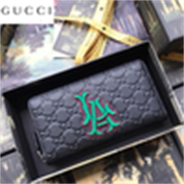 brand designer luxury vmor 547791 women wallet chain wallets exotics purse shoulder crossbody bag belt mini bags clutches, Red;black
brand designer luxury vmor 547791 women wallet chain wallets exotics purse shoulder crossbody bag belt mini bags clutches, Red;black