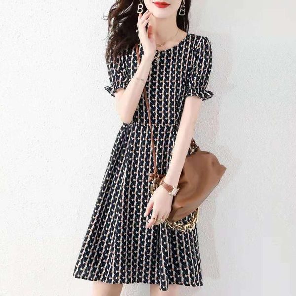 casual dresses women's floral printed short dress french style round collar puff sleeves high waist slim for summer ena88, Black;gray
casual dresses women's floral printed short dress french style round collar puff sleeves high waist slim for summer ena88, Black;gray