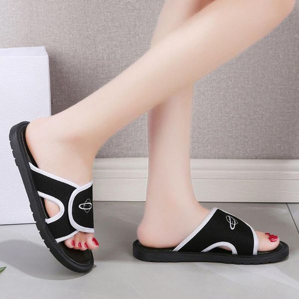 ladies large size light casual slippers fashion giant sword outdoor mesh breathable flat bottom all-match sandals#, Black
ladies large size light casual slippers fashion giant sword outdoor mesh breathable flat bottom all-match sandals#, Black