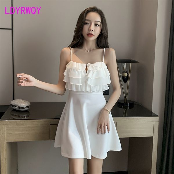 ldyrwqy summer low-bust waist suspenders temperament back dress to show breast women 210603, Black;gray
ldyrwqy summer low-bust waist suspenders temperament back dress to show breast women 210603, Black;gray